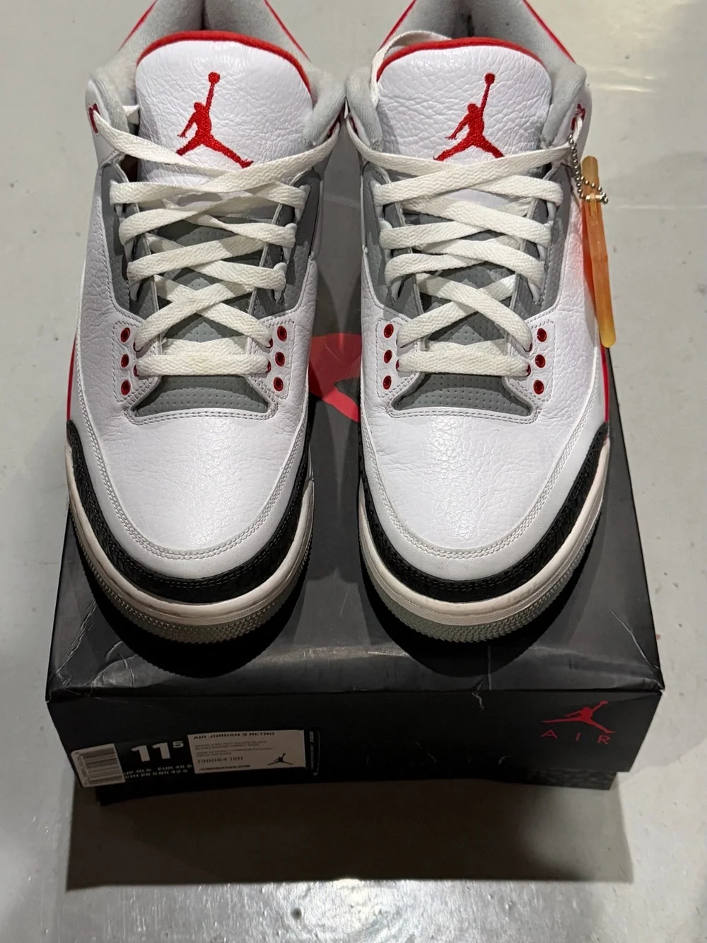 Nike Jordan 3 Retro Men’s Sneakers - White/ Fire Red/Black